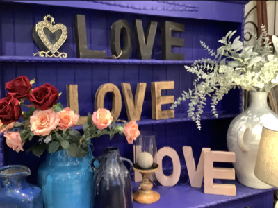 Shabby chic - Love Letters decorations - Lymington New Forest Hampshire